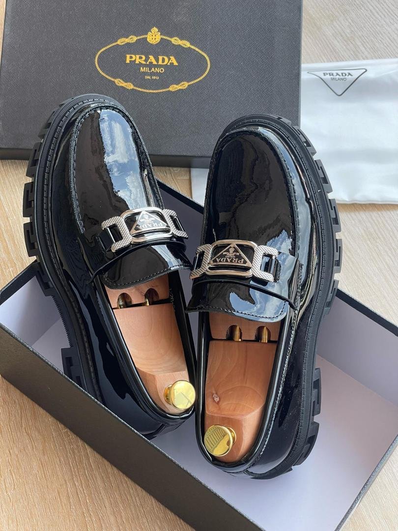 Chunky Rubber Sole Metal Buckle Chunky Rubber Sole Metal Buckle