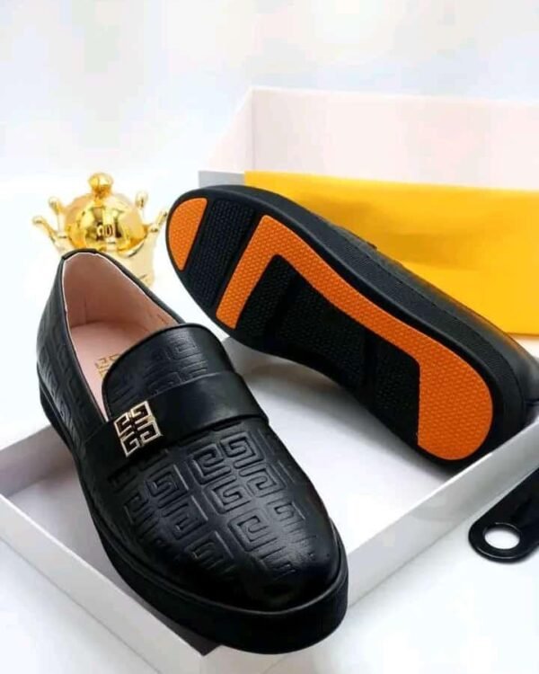 Givenchy Men's Black Loafers