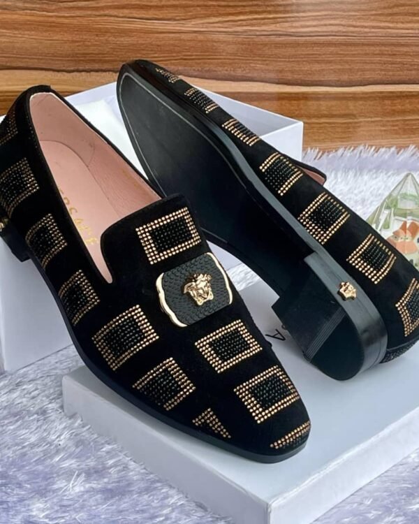 Gold Studs Medusa Emblem Designer Shoes