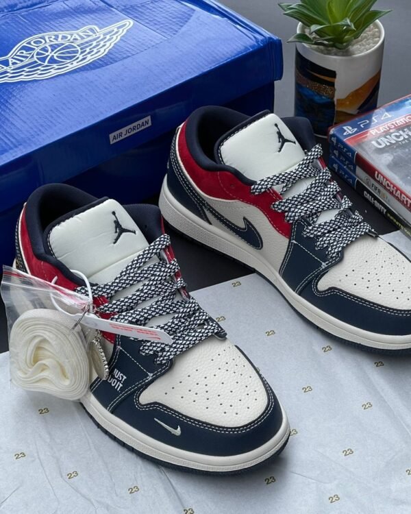 Nike Air Jordan 1 Low Sneakers