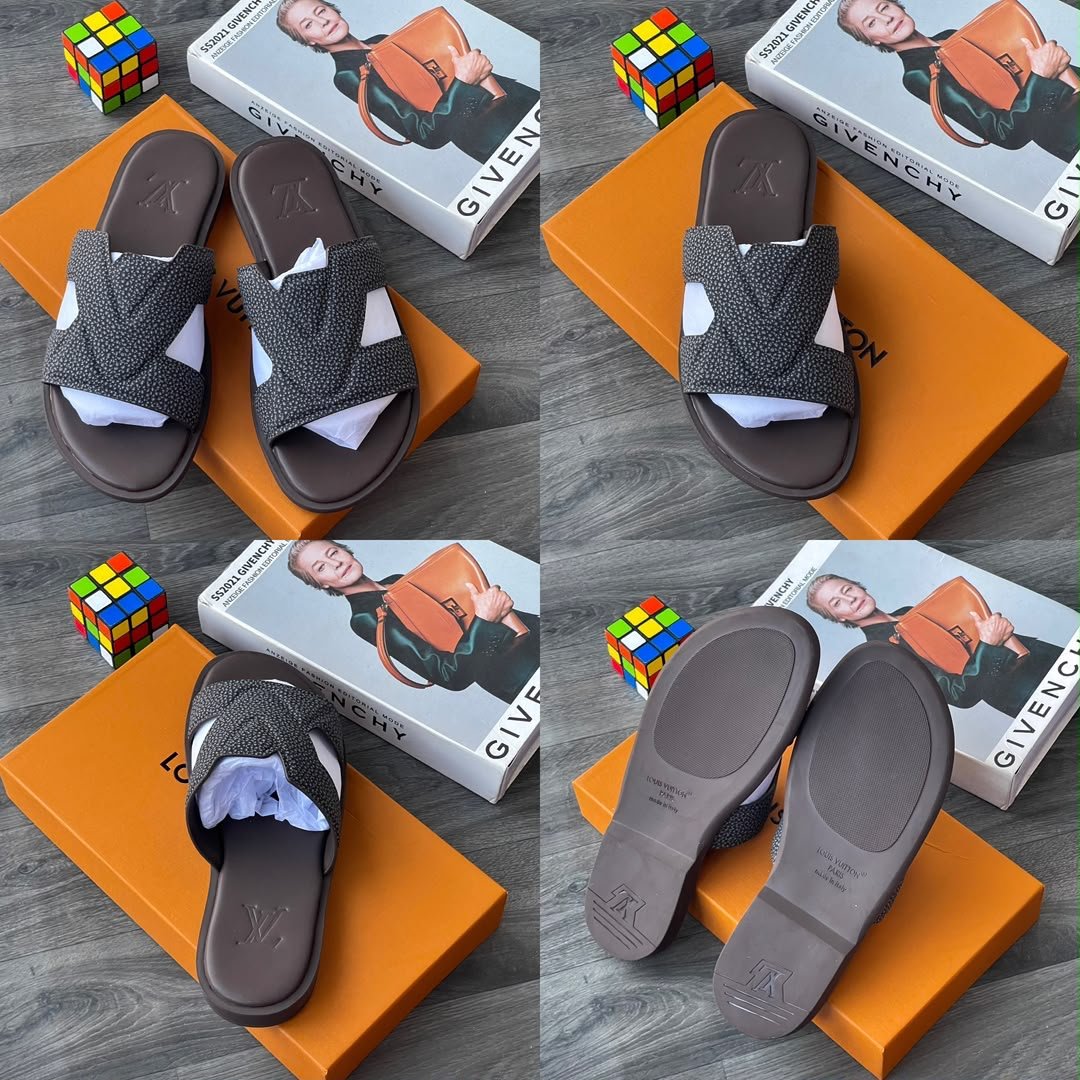 Textured Strap LV Logo Luxury Sandals Textured Strap LV Logo Luxury Sandals