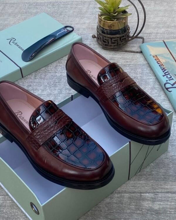 Richwanaz Black Crocodile Embossed Loafers