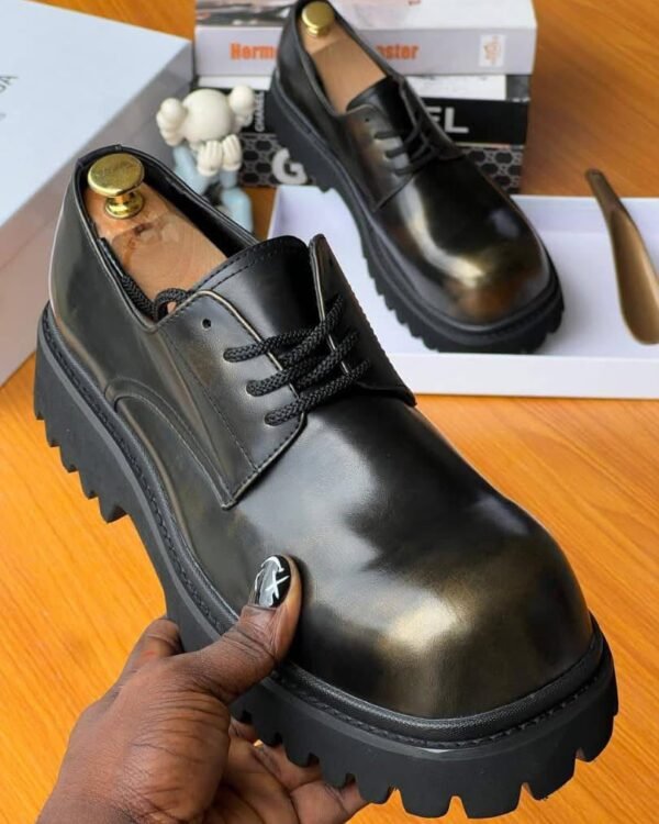 Black Leather Chunky Lug Sole Shoes