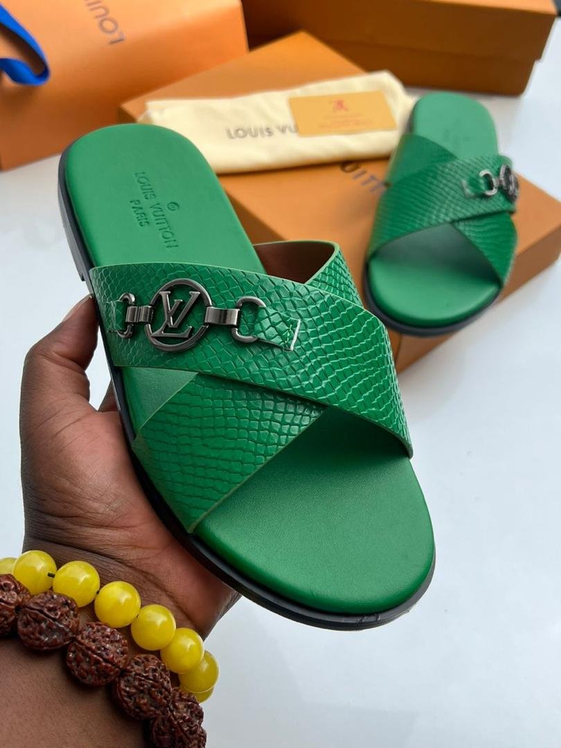 Mens Green Textured Leather Criss Cross Slide Sandals Mens Green Textured Leather Criss Cross Slide Sandals