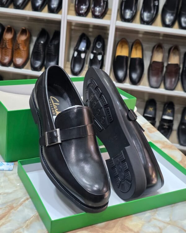 Mens Black Buckled Corporate Shoes