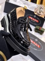 Mens Black Crocodile Pattern Patent Leather Chunky Sole Loafers