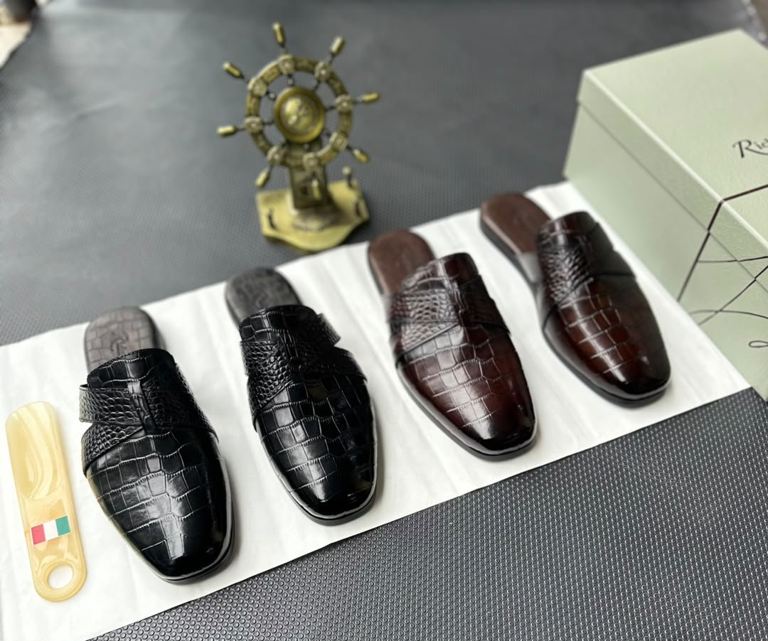 Mens Glossy Crocodile Embossed Leather Half Shoes Mens Glossy Crocodile Embossed Leather Half Shoes