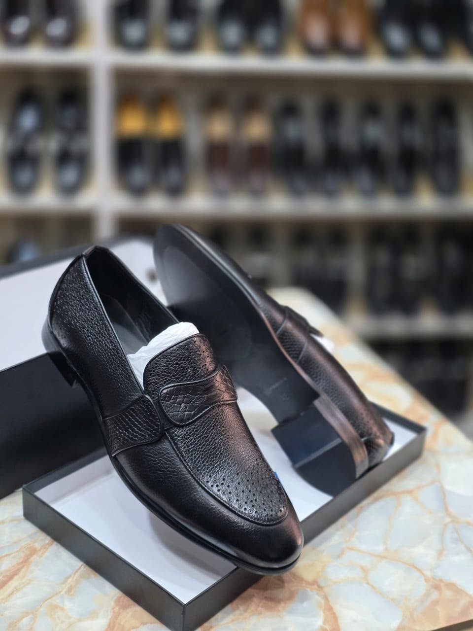 Moreschi Mens Black Leather Slip On Loafers Moreschi Mens Black Leather Slip On Loafers